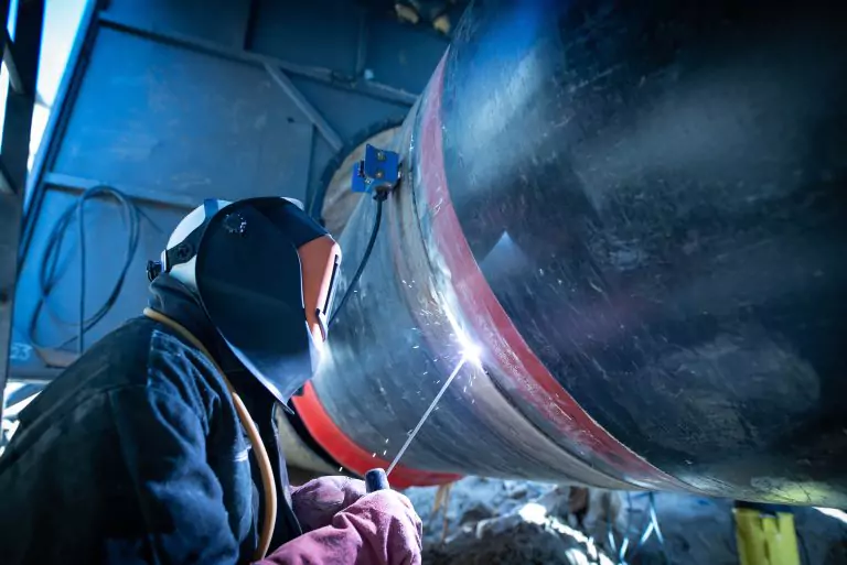 Confined Spaces Training: Who Should Attend and Why?